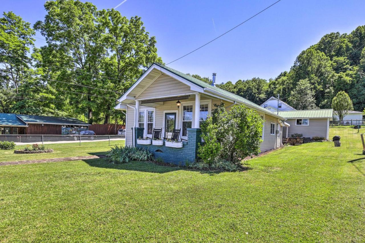 Cozy Damascus Cottage With Porch And Trail Access! מראה חיצוני תמונה