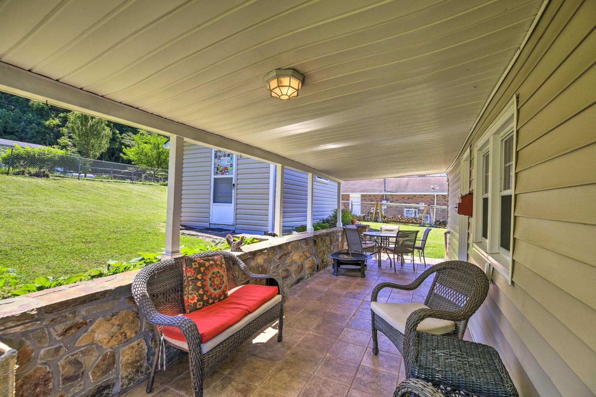 Cozy Damascus Cottage With Porch And Trail Access! מראה חיצוני תמונה